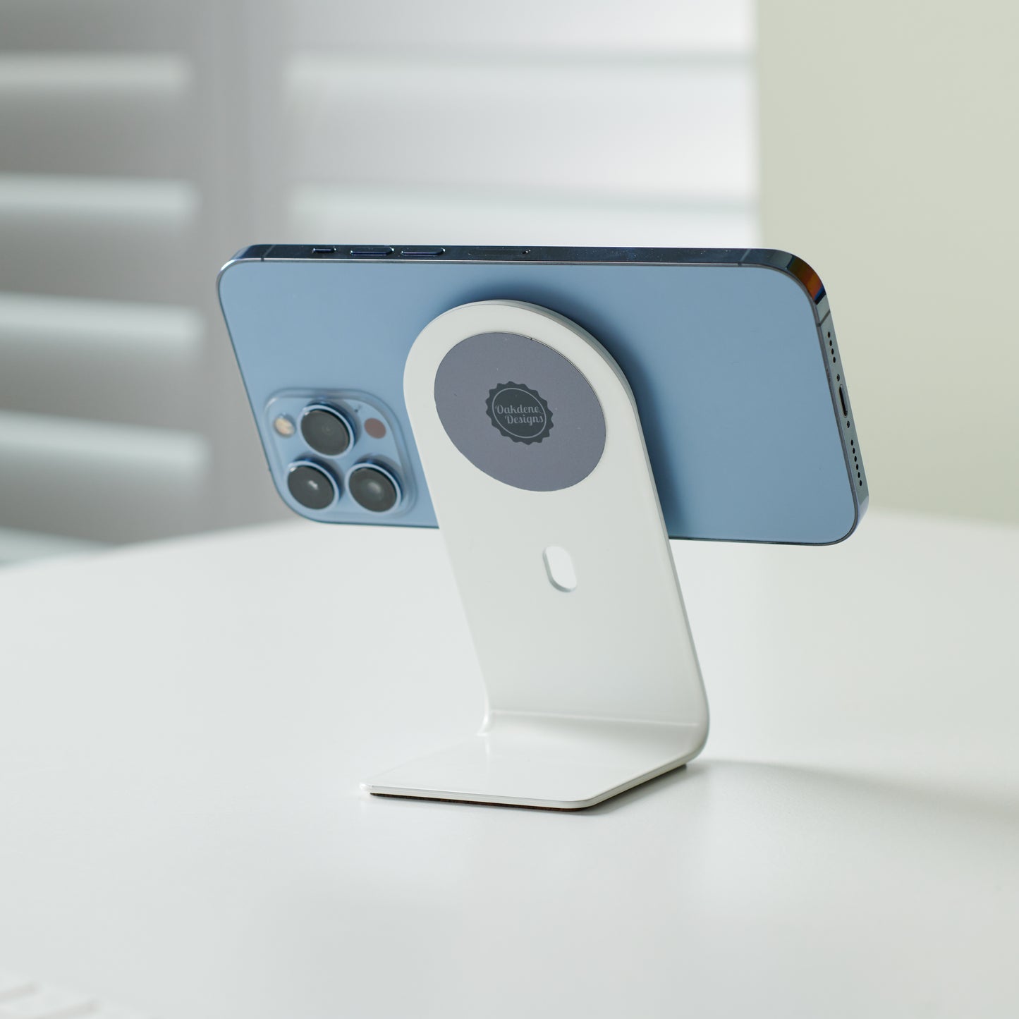 iPhone MagSafe Desk Stand | Powder Coated